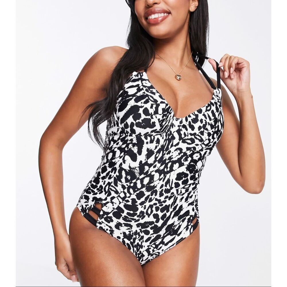 Stylish Black and White One-Piece Swimsuit